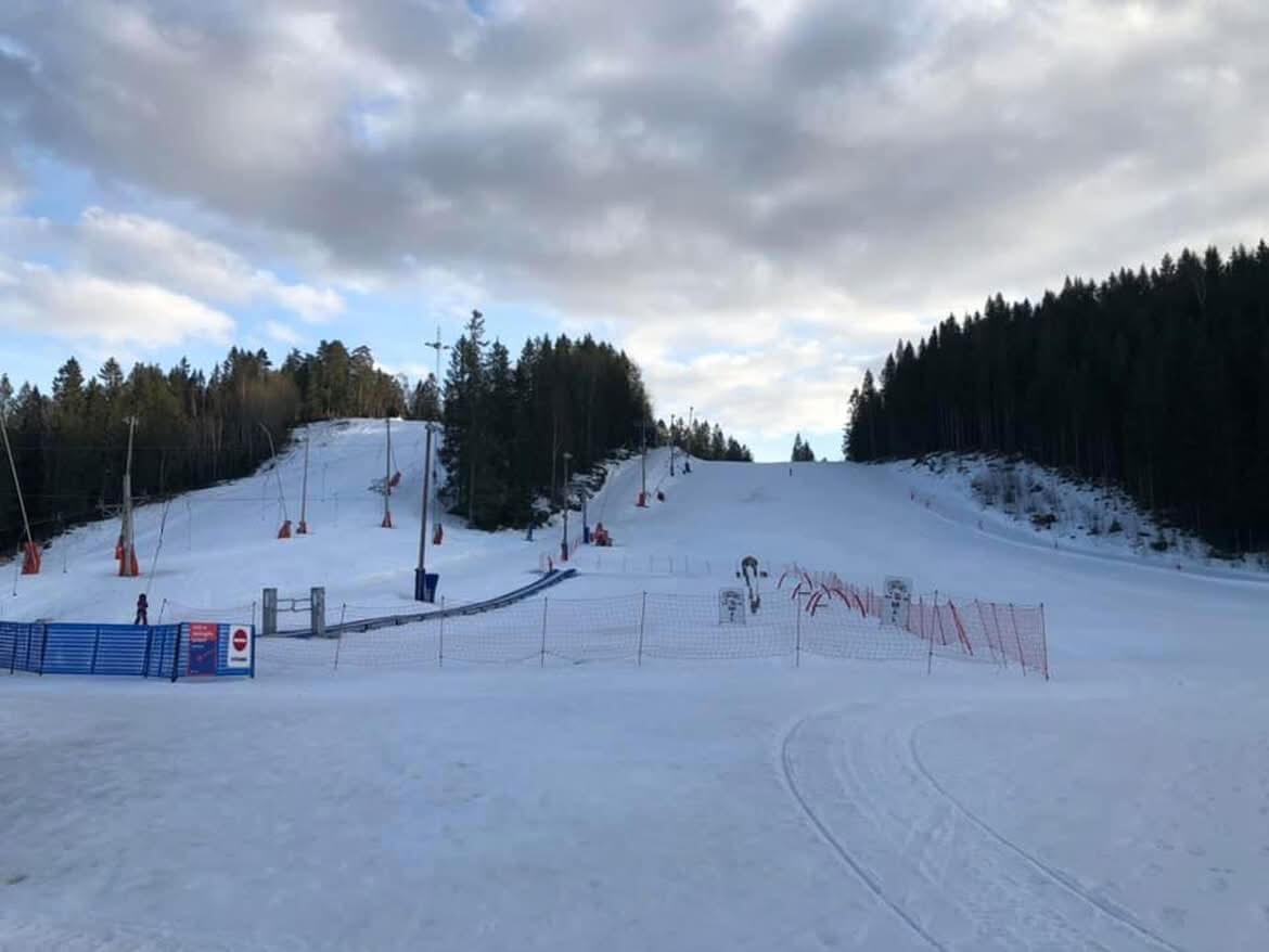 Nypreparert bakke med flotte spor – kvalitet i en bynær skibakke